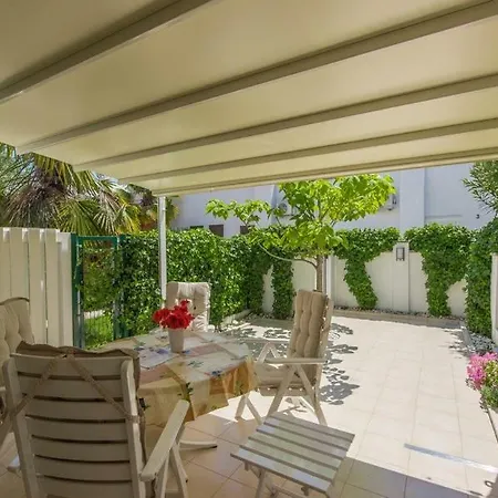 Holiday Home M&M Novigrad Istria Exterior foto